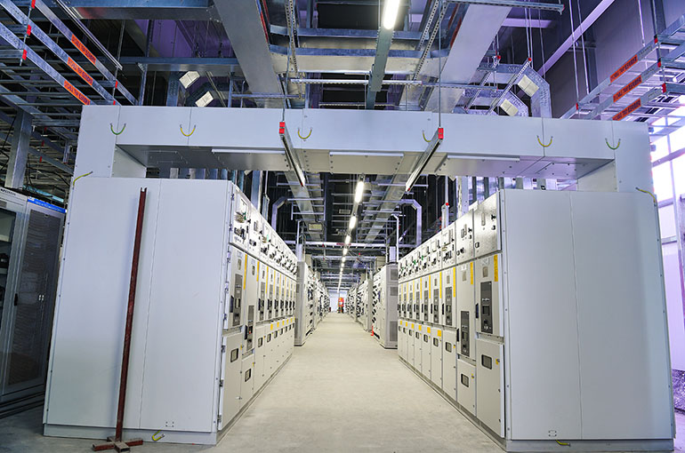 廣州富士康超視堺(康寧項目)電氣安裝工程32X1600KVA高壓配電工程